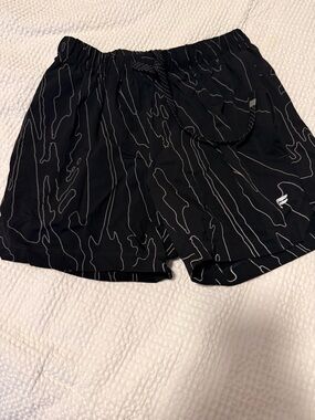 The One Short 5in Linerless